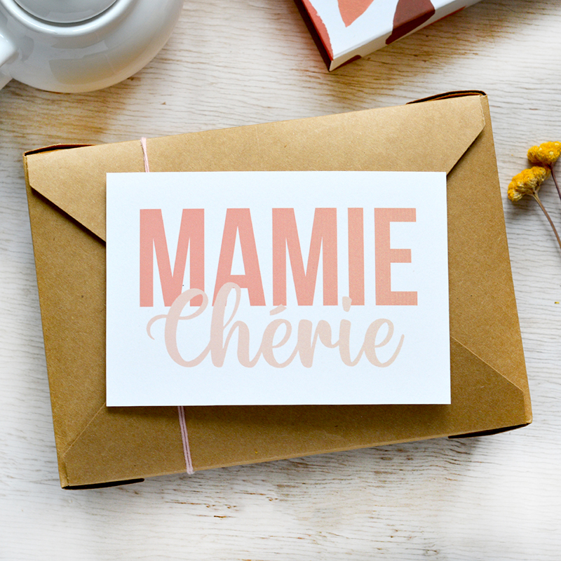 Box surprise mamie chérie - Cadeau fête des grands-mères - The PopCase